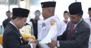 Pj Bupati Dairi Kukuhkan 45 Pelajar sebagai Anggota Paskibraka 2024