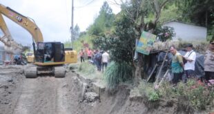 Pj Bupati Dairi Respons Cepat Tinjau Lokasi Longsor Jalan Nasional Sidikalang-Dolok Sanggul